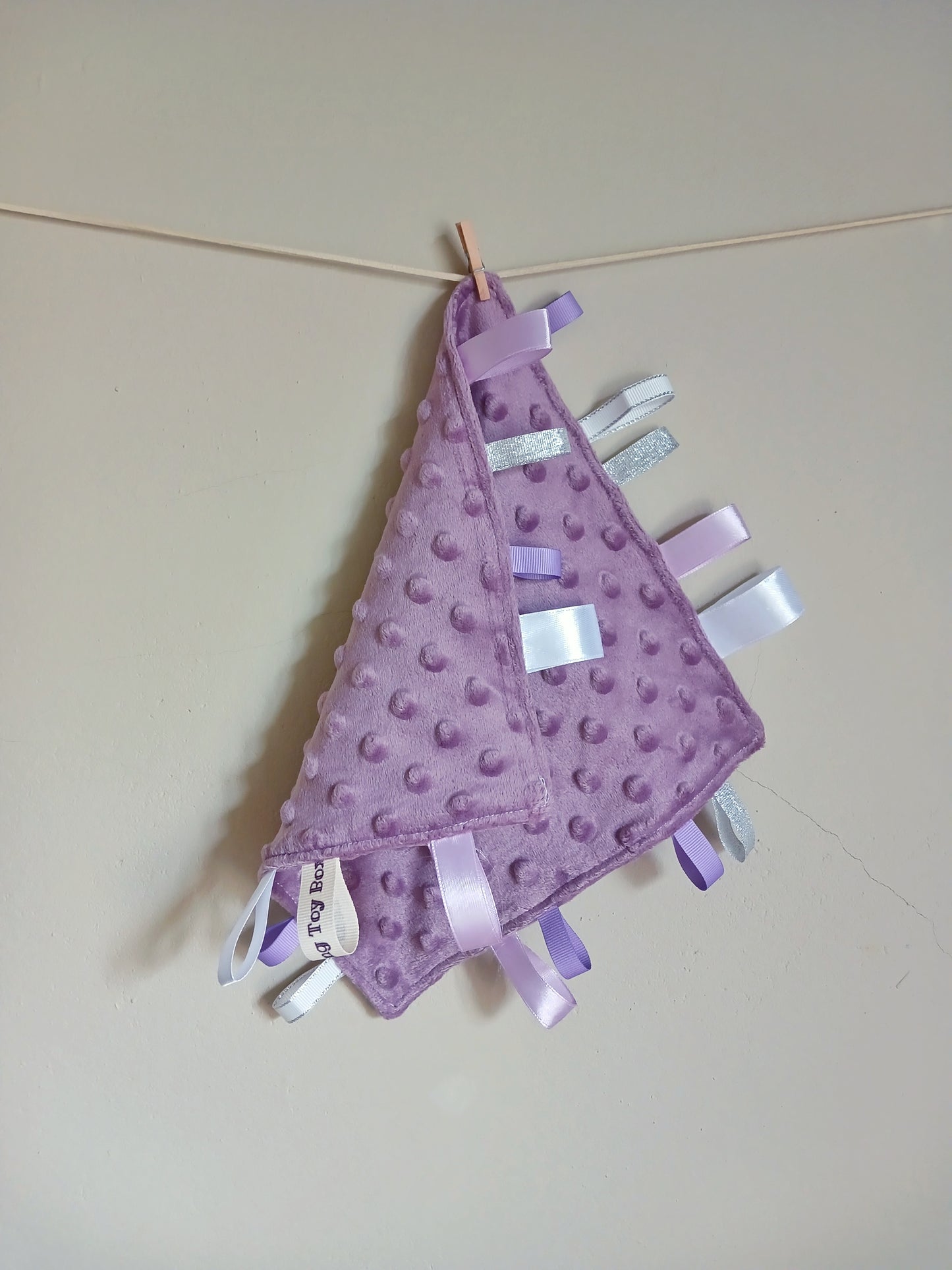 Taggy Comfort Blankets