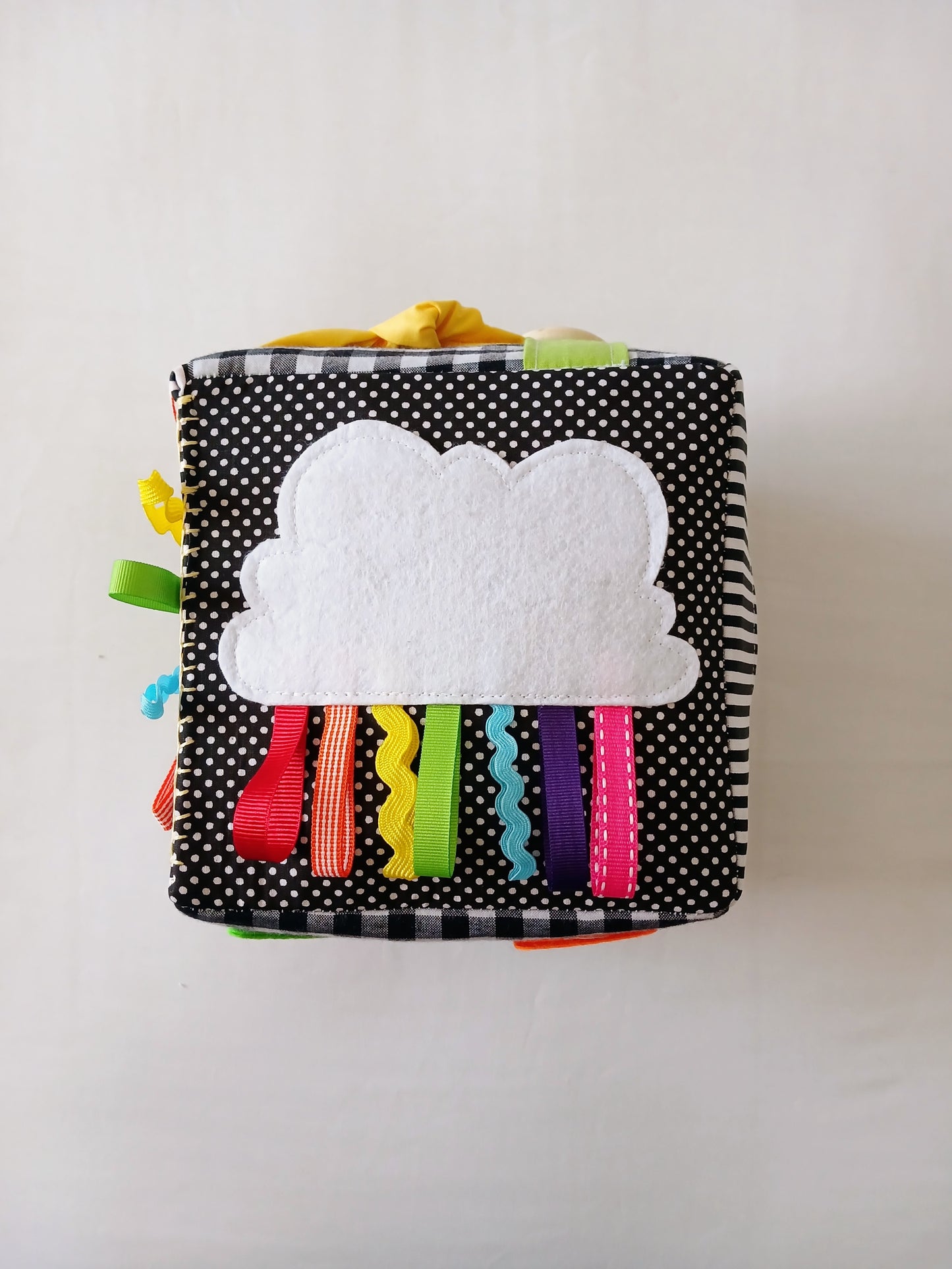 High Contrast Rainbow Cloth Baby Cube