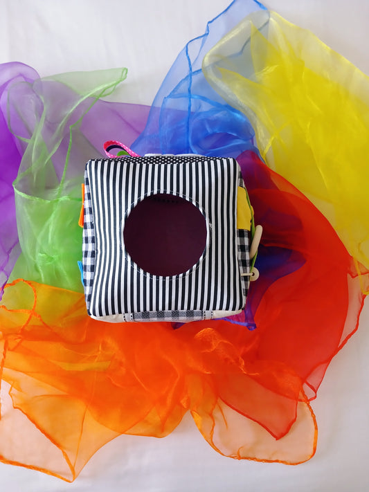 High Contrast Rainbow Cloth Baby Cube