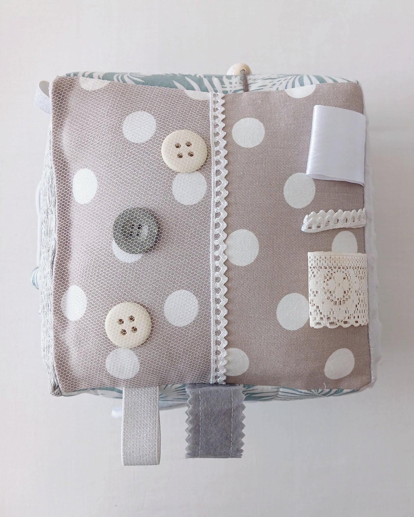 Grey and White Palm Baby Cube