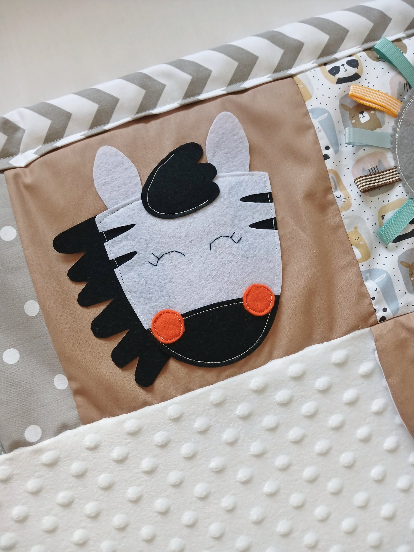 Natural Colours Safari Tummy Time Play Mat