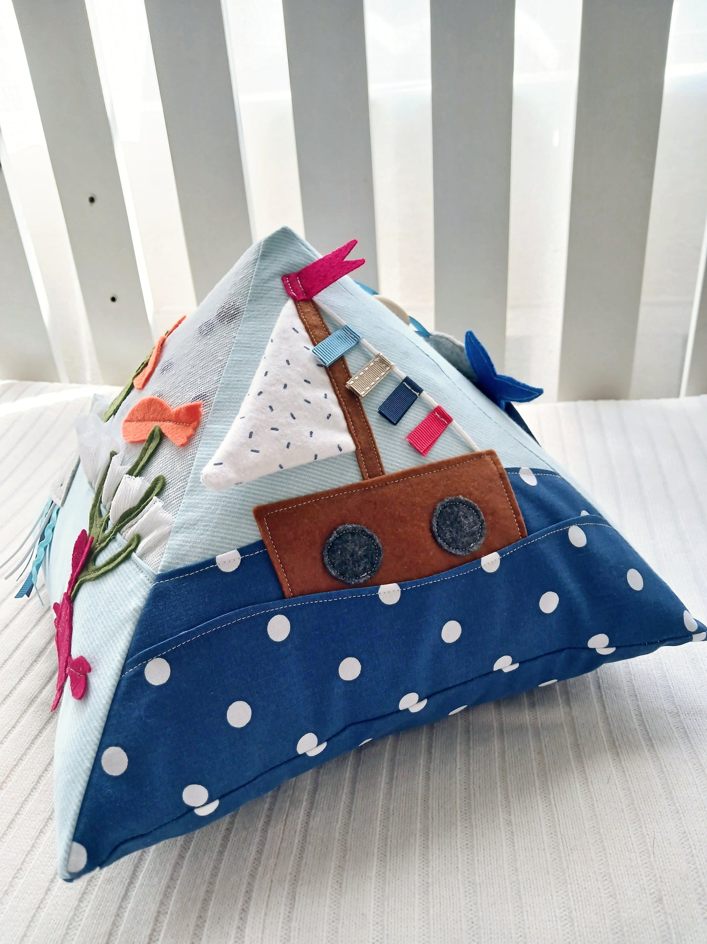 Under the Sea Triangular Cube