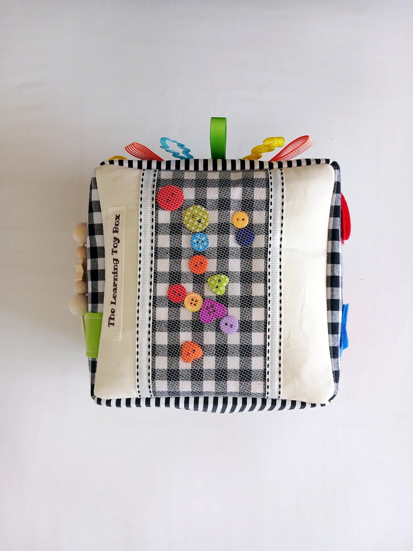 High Contrast Rainbow Cloth Baby Cube