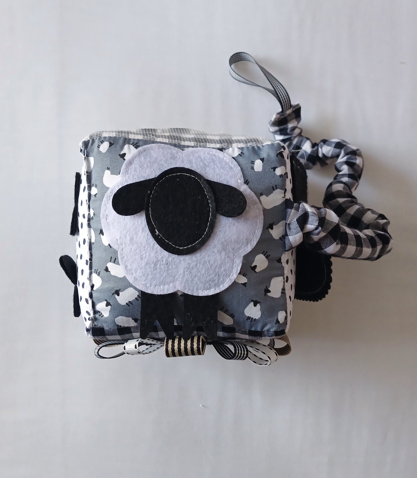 High Contrast Mini Stoller Cube