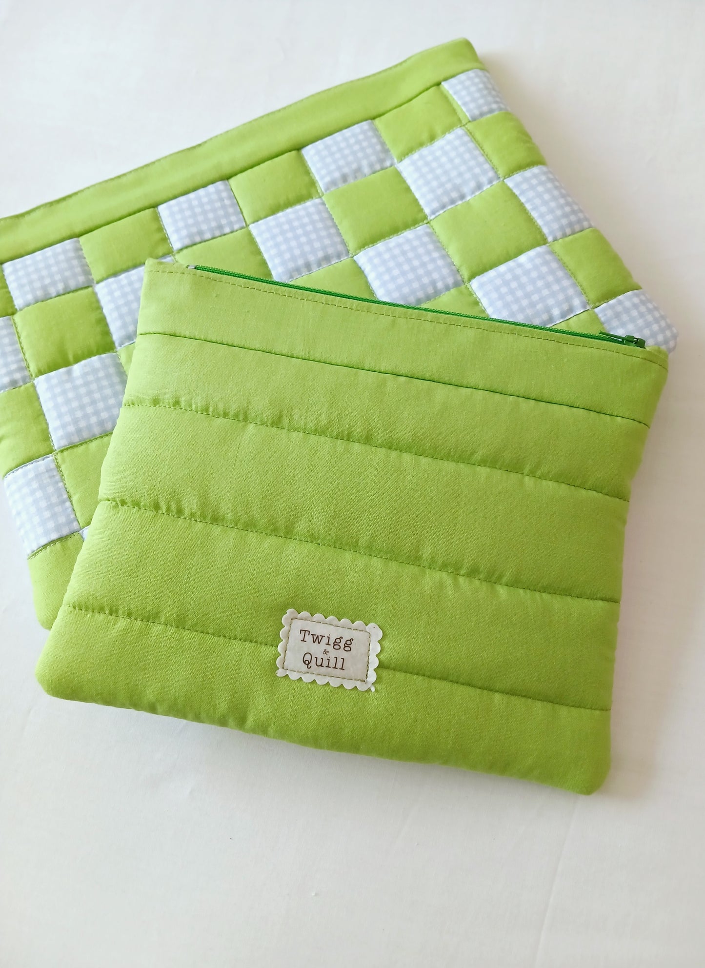 Pink Bow Zipper Pouch