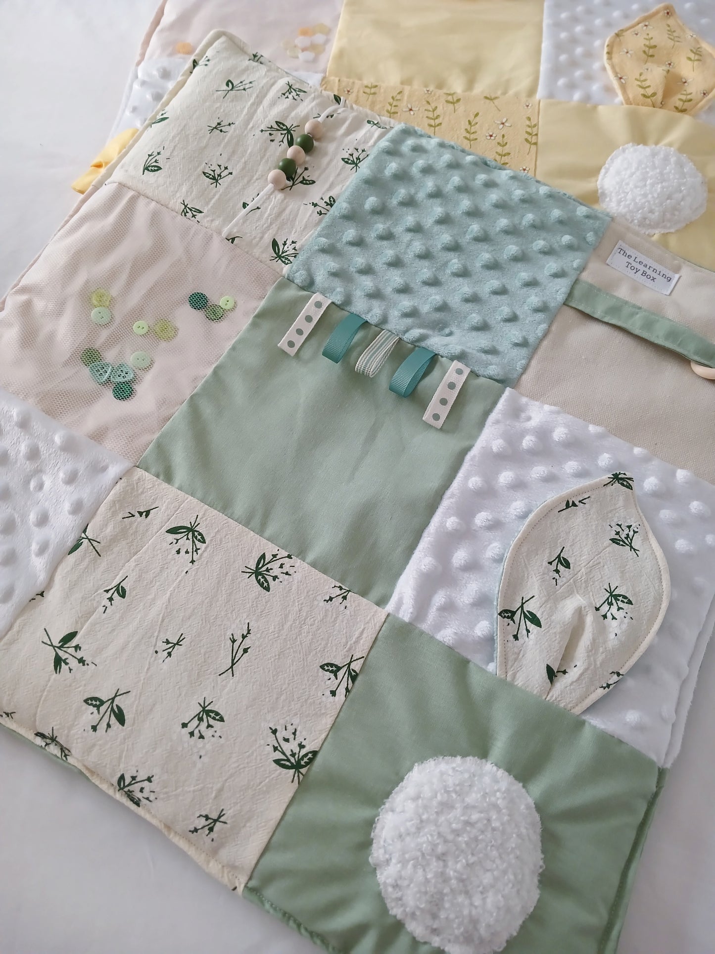 Baby Fidget Quilt - Sage Green