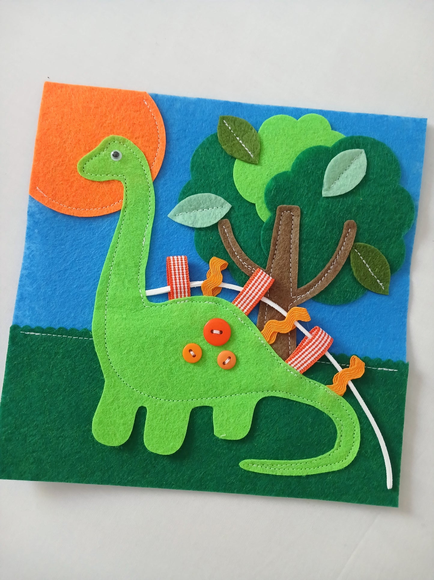 Lacing Dinosaur