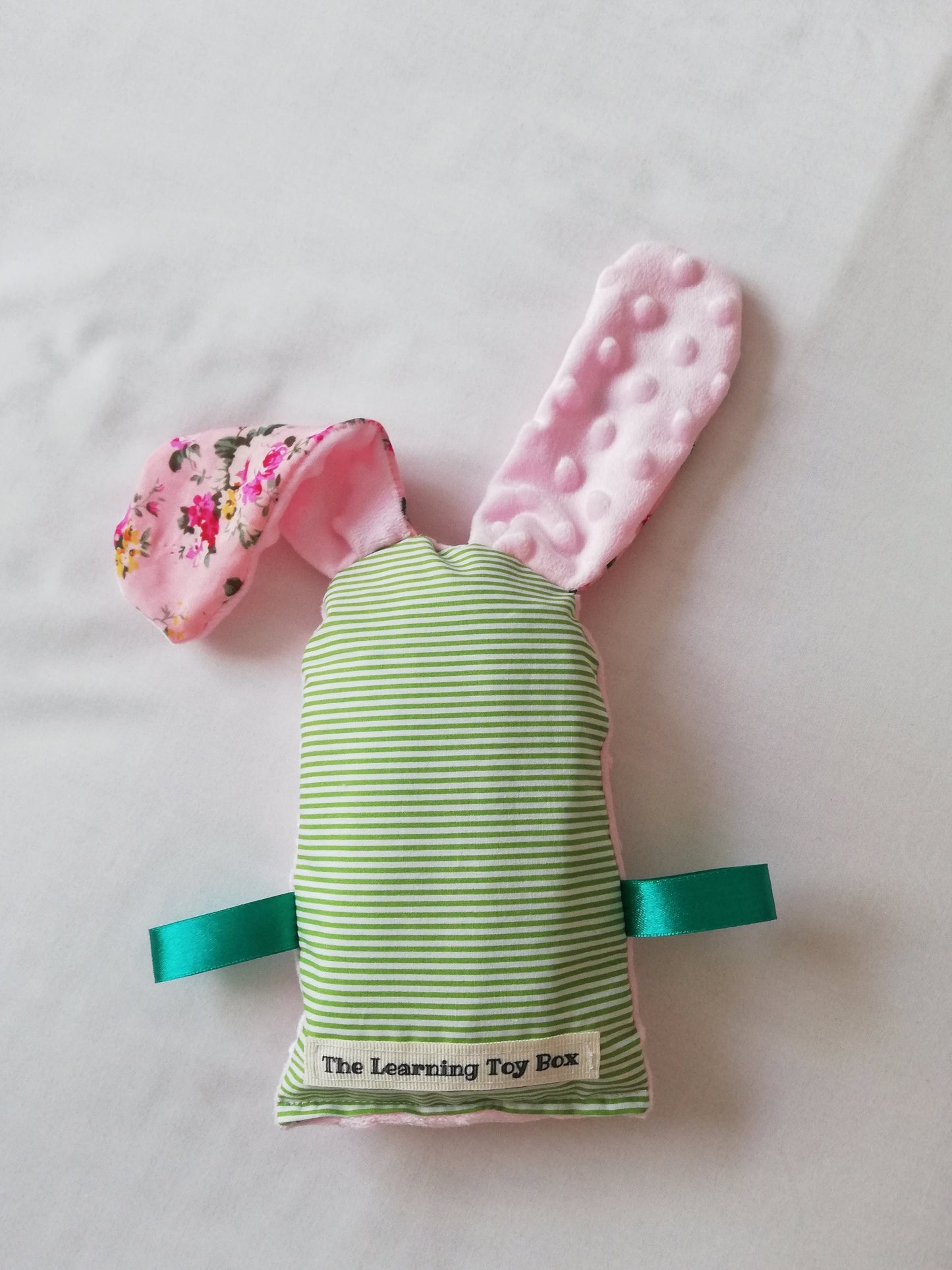 Snuggle Bunny - Green Floral